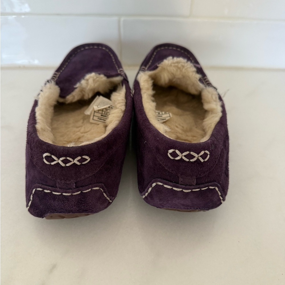 UGG Cream Plush Lined slipper size 7 - Picture 2 of 7